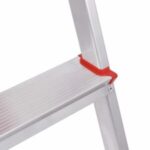 Escada Alumínio 5 Degraus 1,56m 120kg Prata e Vermelho Botafogo - Imagem 4